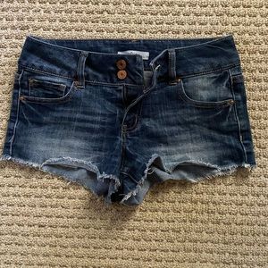 Charlotte Russe Refuge Jean Shorts